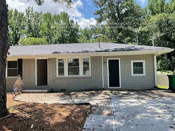 2nd image of 1833 Rollingwood Dr SE