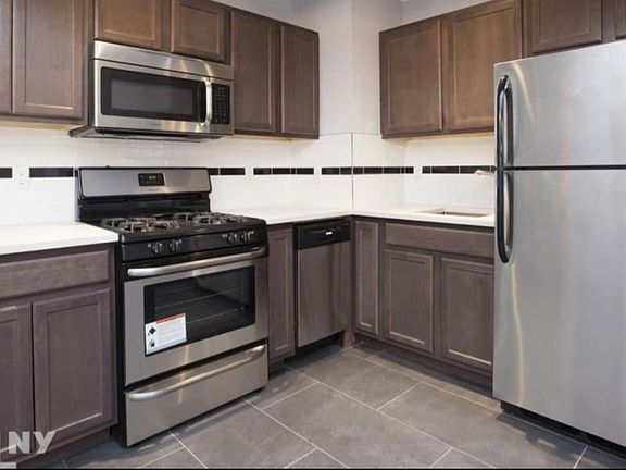 4th image of 164 Attorney St #305A