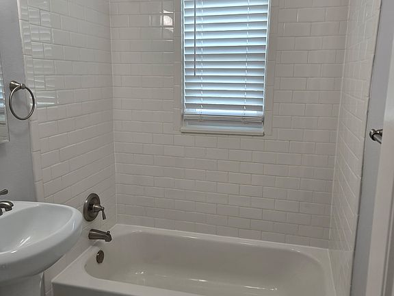 5th image of 1456 Morena Blvd APT C