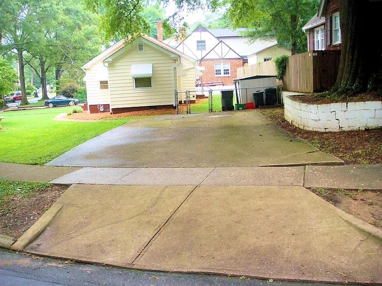 1208 Courtland Dr — Photo 28