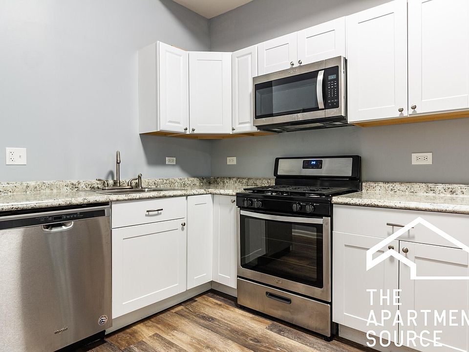 1st image of 3826 N Ashland Ave #G