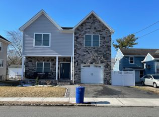 63 Chestnut St, Rochelle Park, NJ 07662