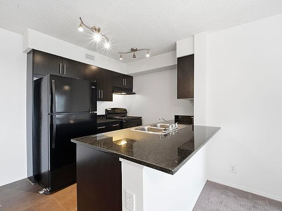 3rd image of 11804 22nd Ave SW #314