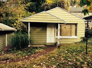 2710 NE Fremont Dr, Portland, OR 97220