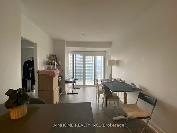 3rd image of 7 Grenville St #3503