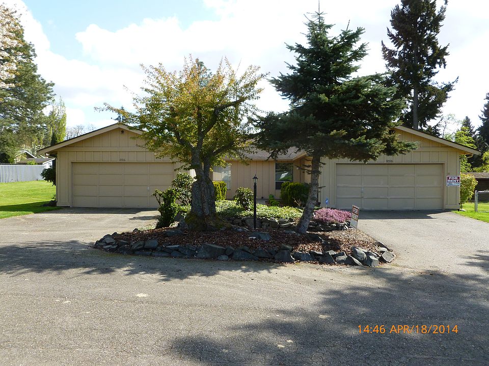 Nice duplex located in a private setting.