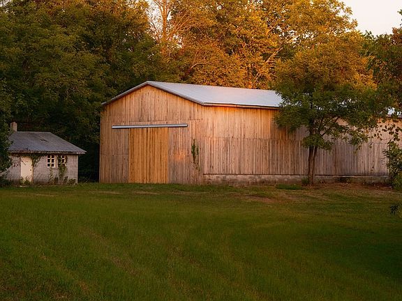 63rd image of 3685 Martin Ervin Rd
