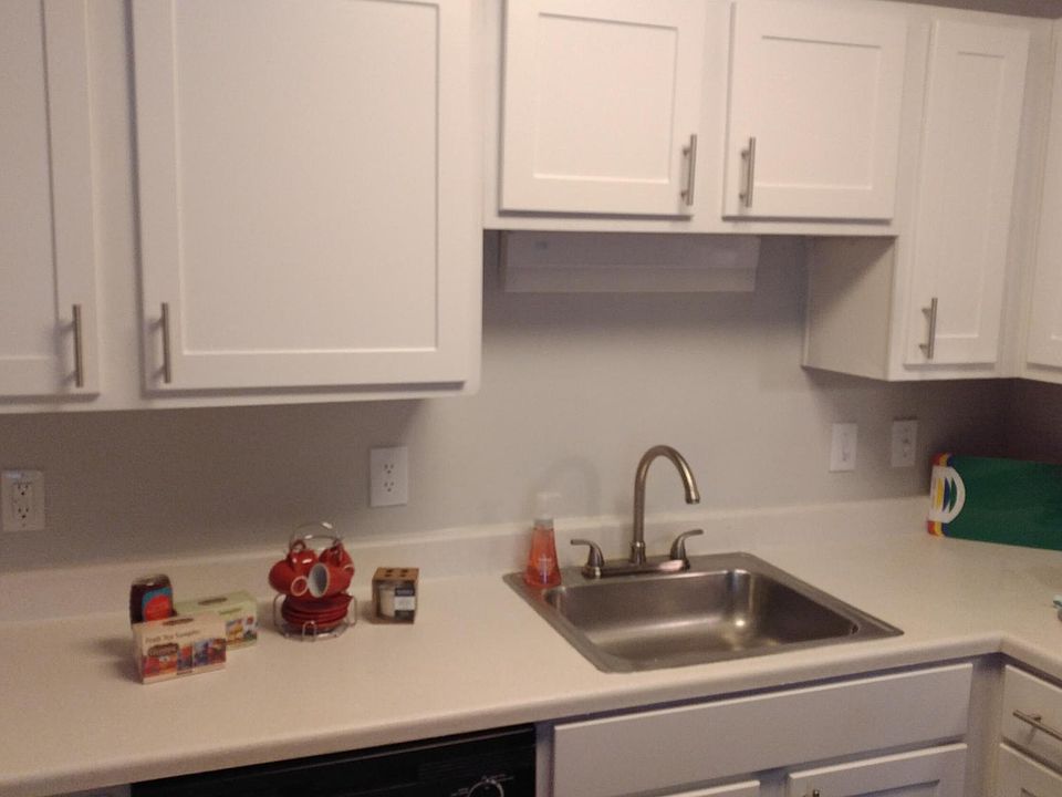 2nd image of 4018 Sabal Park Dr Unit 202