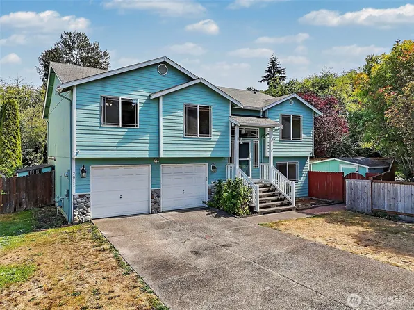 3011 12th Street Pl SW, Puyallup, WA 98373