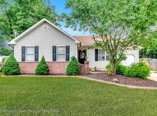 1317 Wellington Ave, Toms River, NJ 08757