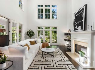 147 Hubbard Rd, Woodstock, GA 30188