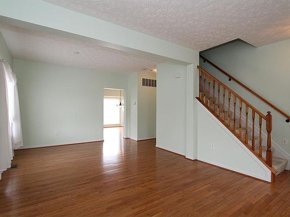 3rd image of 4211 Old Osprey Cir