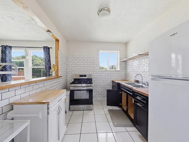 615 Probasco St #3 — Photo 7