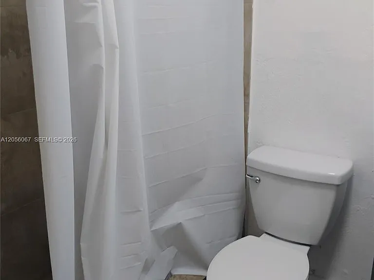 4321 W Hallandale Beach Blvd #1 — Photo 18