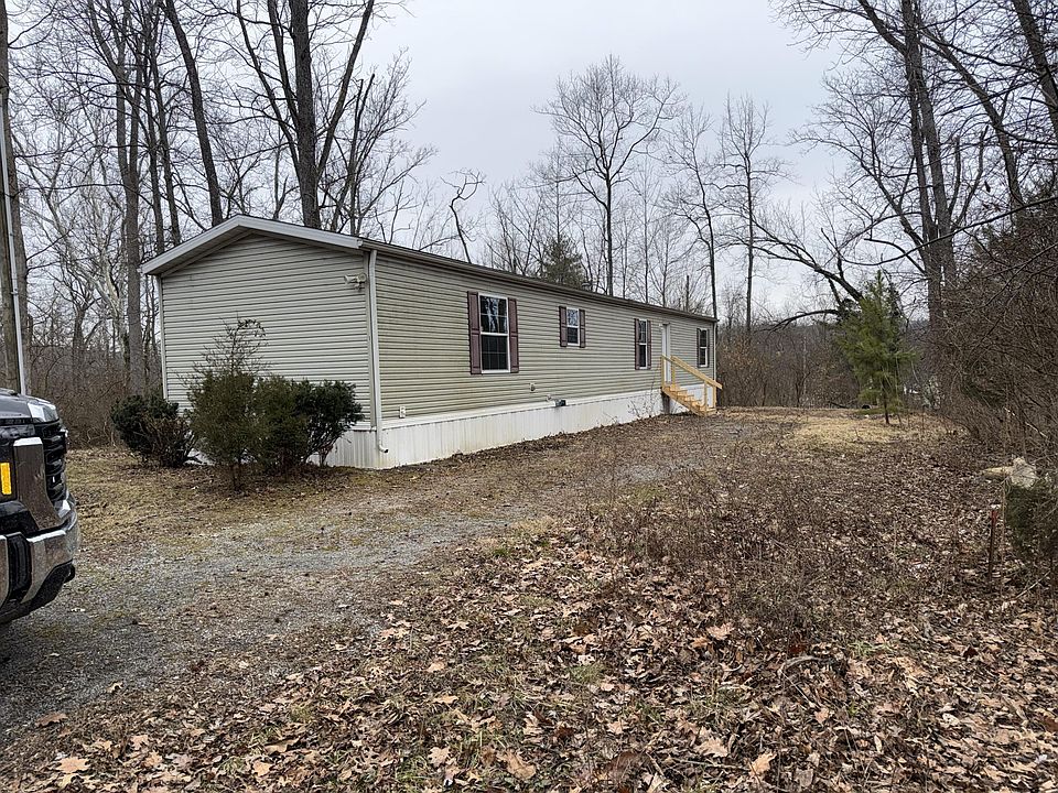 1st image of 1 Cardinal Ln