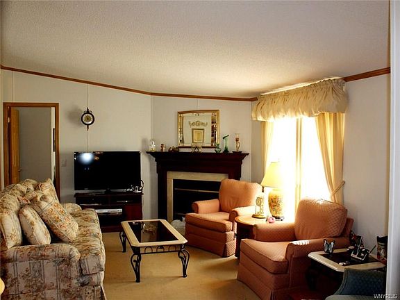 2nd image of 1356 Fernwood Dr