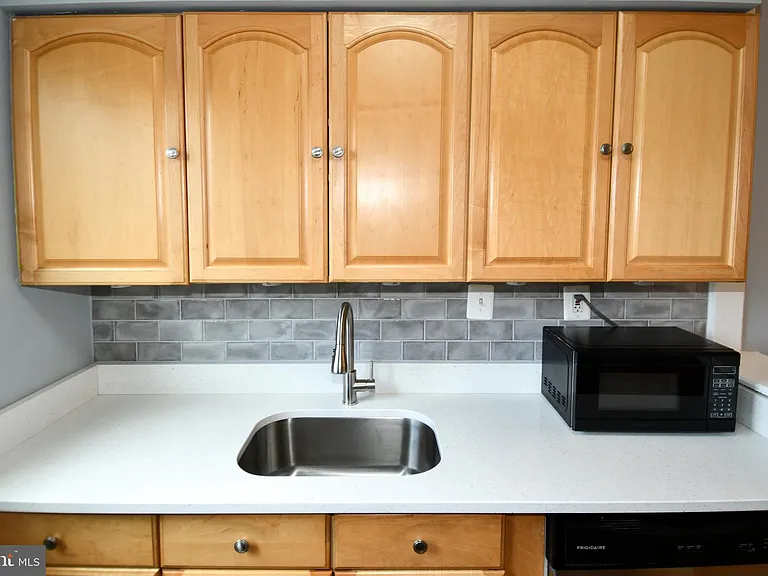 4710 Queensbury Rd #2 — Photo 14