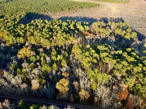 96 Northumberland Hwy, Reedville, VA 22539