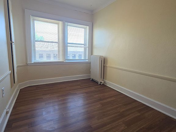 5th image of 529 N Main St #103