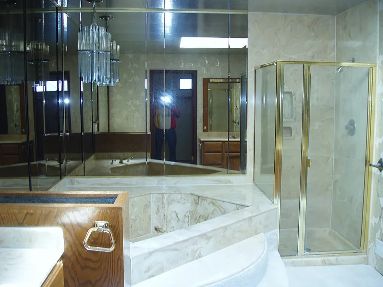 Simoni Dr — Photo 4