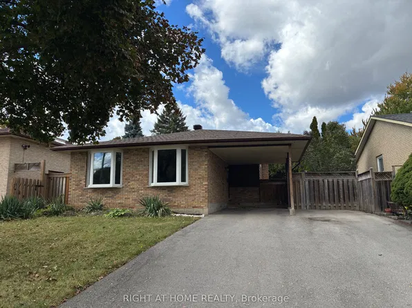 333 Rexford Dr, Hamilton, ON L8W 1W2
