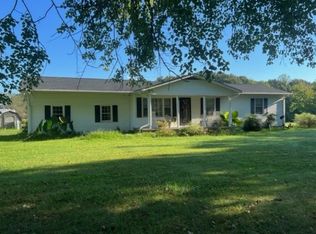 297 Harper Rd, Manchester, TN 37355