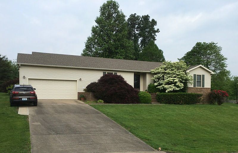 1st image of 741 Wexford Way