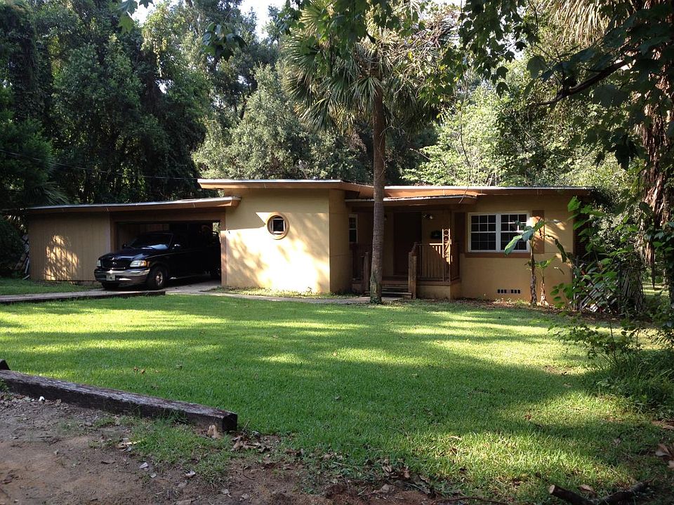 1st image of 223 Westridge Dr