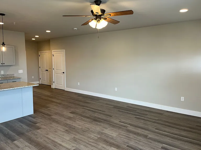 Salem Run Apartments Phase 2 — Photo 29
