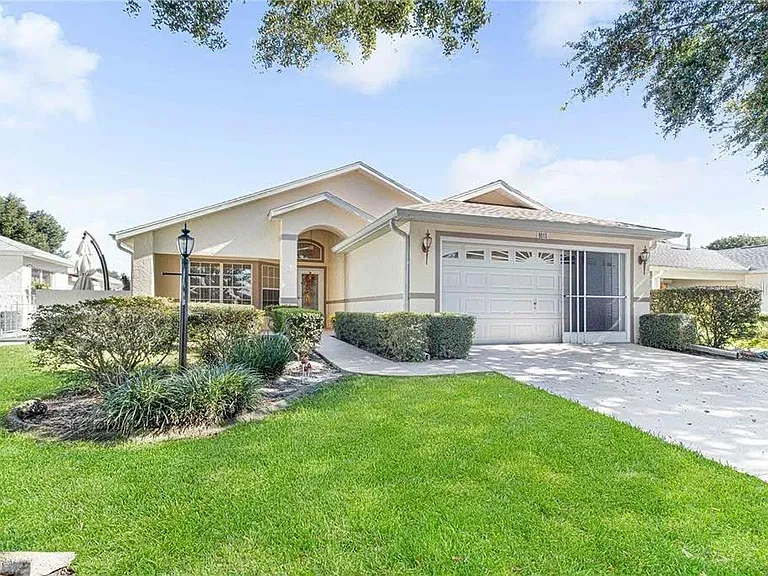 9513 SW 92nd Place Rd — Photo 1