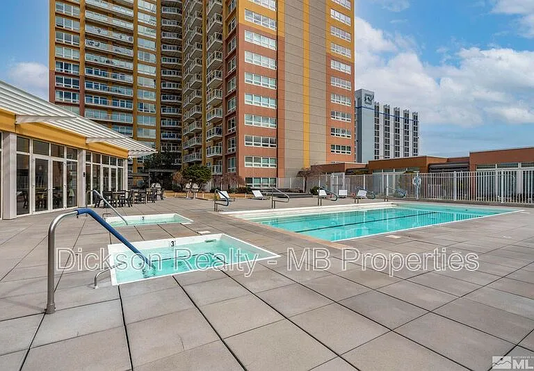 255 N Sierra St #1104 — Photo 16