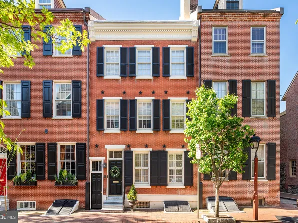 208 Spruce St, Philadelphia, PA 19106