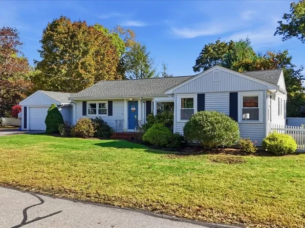 2 Judith Rd, North Easton, MA 02356