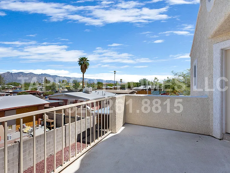 730 E Lester St #2 — Photo 28