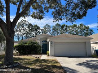 855 Sea Holly Dr, Brooksville, FL 34604