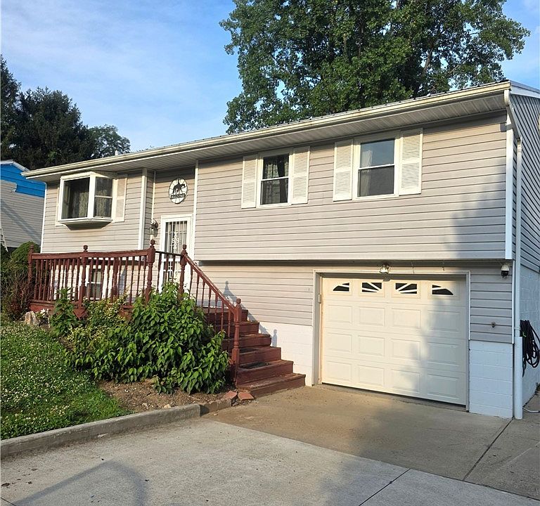 1st image of 301 Shenandoah Dr