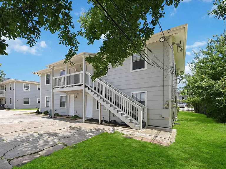 6726 Burkett St — Photo 18
