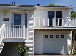 22 A Benham St, Worcester, MA 01604