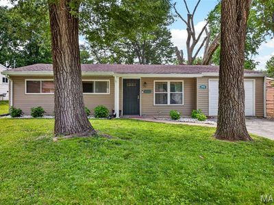 9818 Tanbark Ln, Saint Louis, MO, 63134