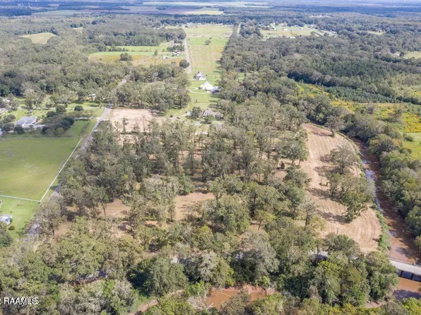 71 McVeigh Rd, Arnaudville, LA 70512