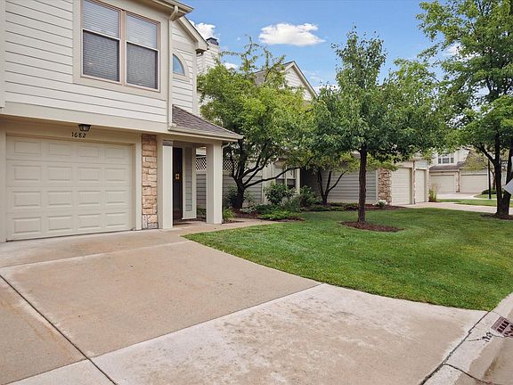 2nd image of 1682 Coburn Dr