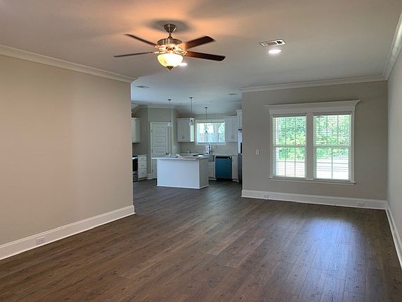 2nd image of 2044 Meadow Cove Dr