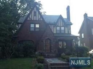 322-324 E 40th St, Paterson, NJ