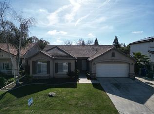 10807 Vista Bonita Dr, Bakersfield, CA 93311