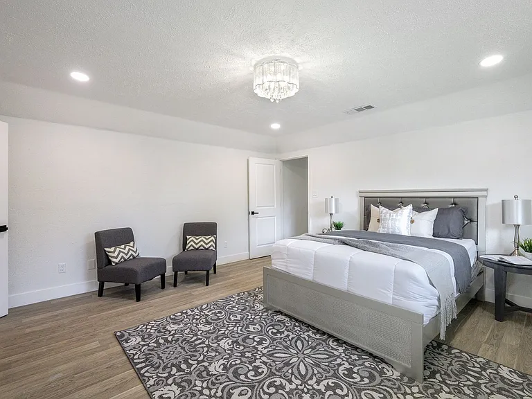 2400 Bengal Ln — Photo 22