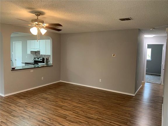 4th image of 540 Capricorn Dr