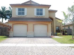 23645 SW 107th Pl, Homestead, FL 33032