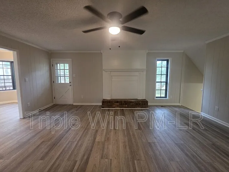 12320 Shawnee Forest Dr — Photo 10