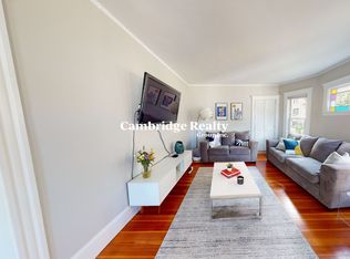 8 Chapman Pl #2T, Cambridge, MA 02138