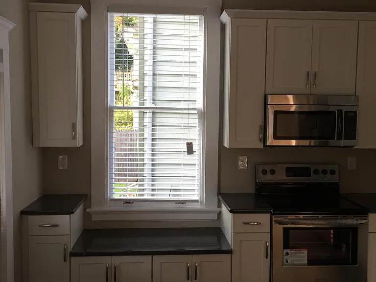3206 Barton Ave — Photo 9